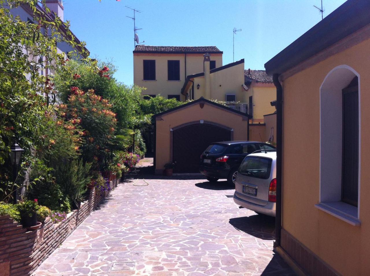 Al Pasarat Hotel Comacchio Exterior photo